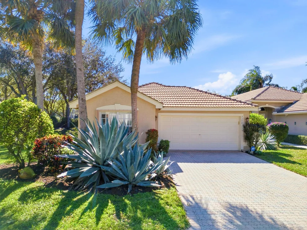 Unit for sale at 7284 W Mercada Way, Delray Beach, FL 33446