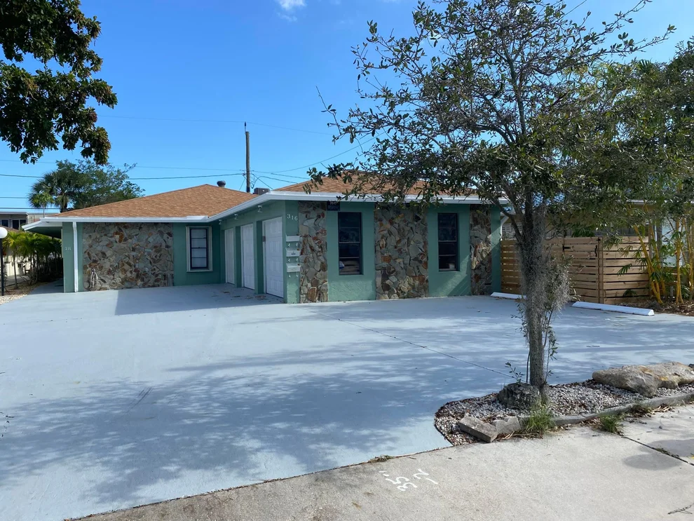 Unit for sale at 316 S Ocean Breeze 1, Lake Worth Beach, FL 33460