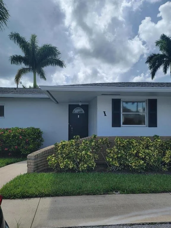 Unit for sale at 2722 Emory I Drive E, West Palm Beach, FL 33415