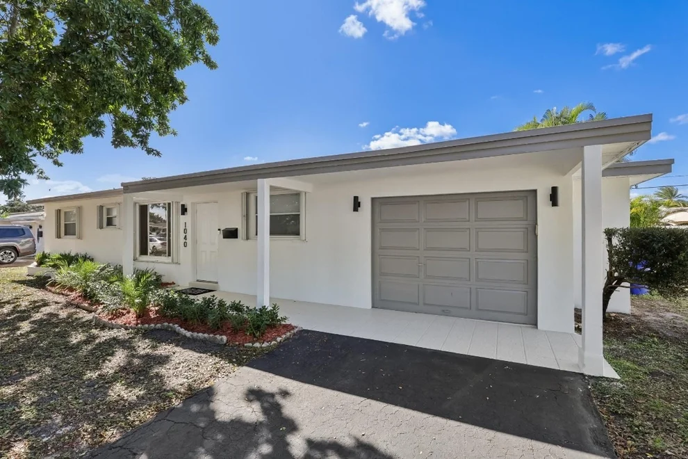 Unit for sale at 1040 N 74th Way, Hollywood, FL 33024
