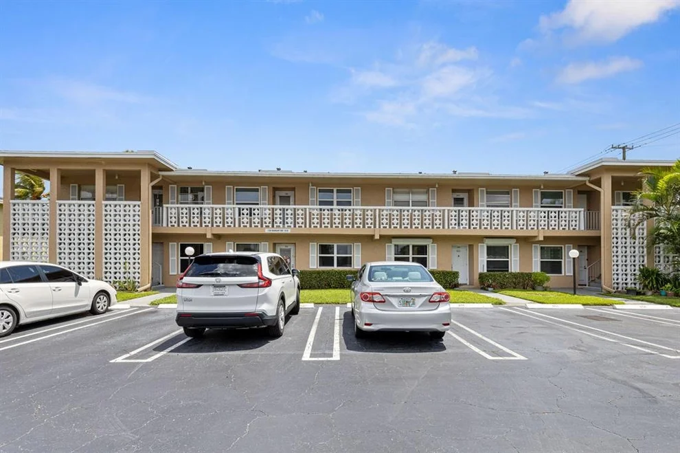 Unit for sale at 1160 Mahogany Way, Delray Beach, FL 33445