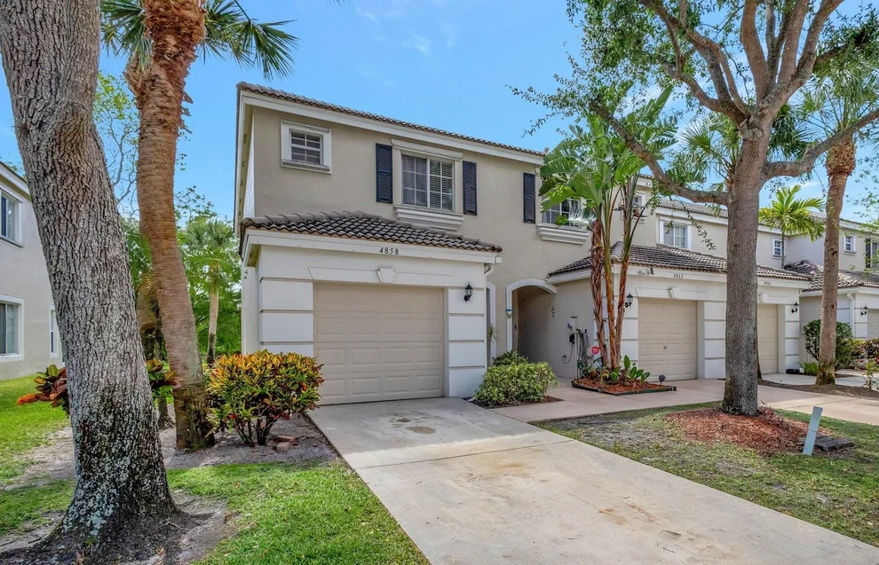 Unit for sale at 4858 Palmbrooke Circle, West Palm Beach, FL 33417