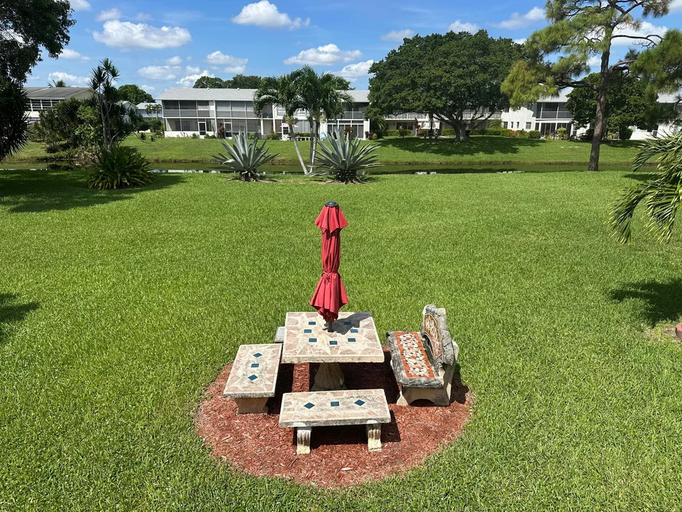 Unit for sale at 41 Lyndhurst B, Deerfield Beach, FL 33442