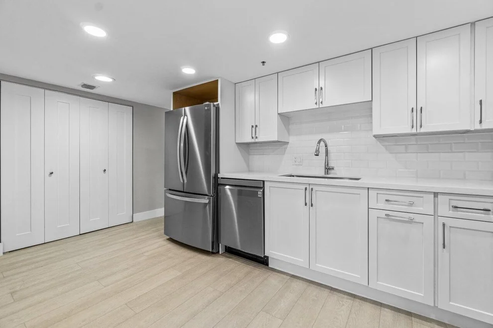 Unit for sale at 7835 Lakeside Boulevard, Boca Raton, FL 33434