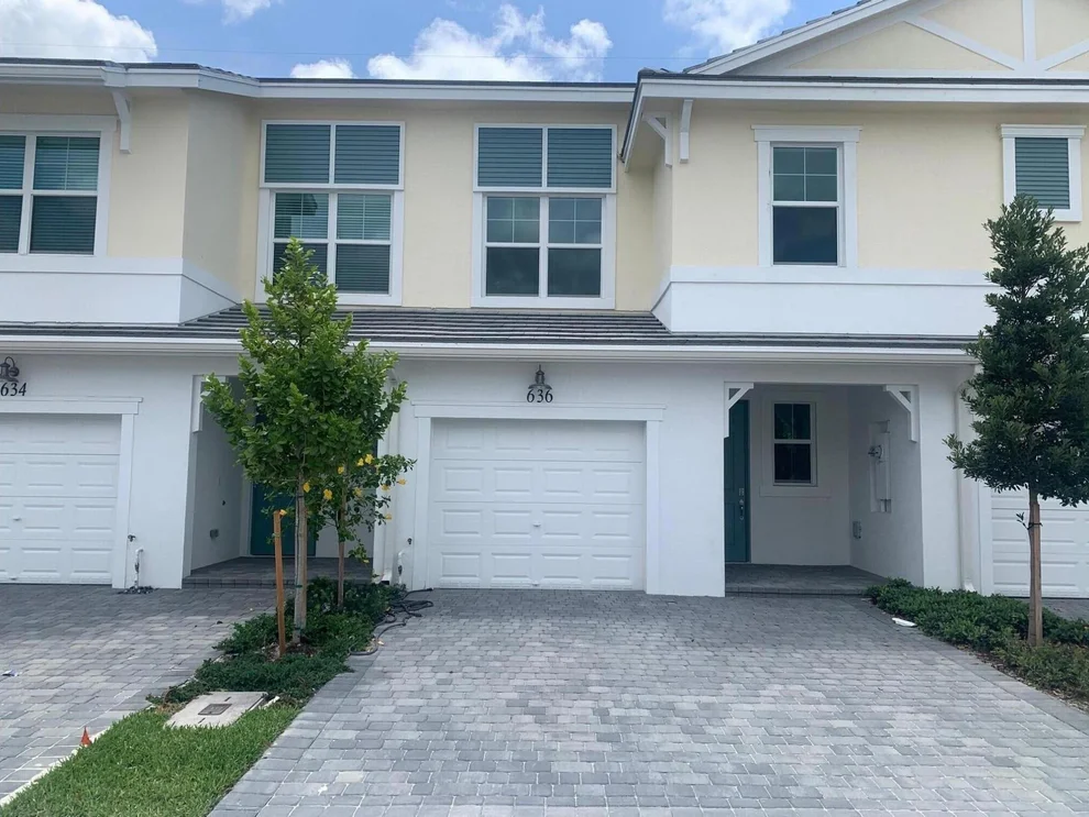 Unit for sale at 1830 Sandpiper Pointe Place N, Deerfield Beach, FL 33442
