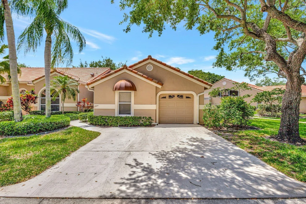 Unit for sale at 1904 Rosewood Way, Palm Beach Gardens, FL 33418