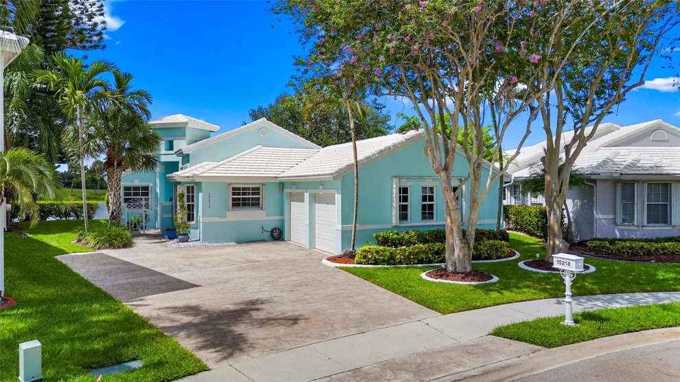 Unit for sale at 15218 Wilshire Circle, Pembroke Pines, FL 33027