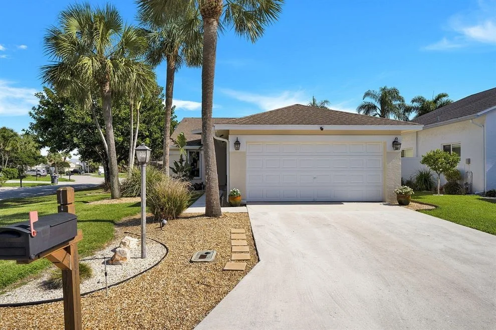 Unit for sale at 8583 Shawe Way, Boca Raton, FL 33433