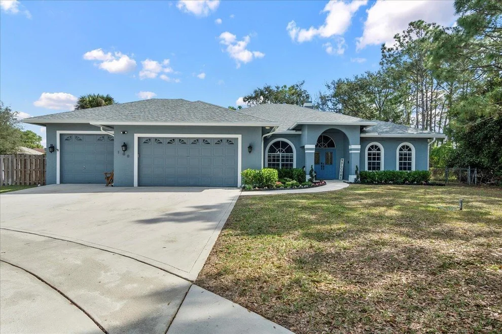 Unit for sale at 100 Emerald Court, Royal Palm Beach, FL 33411