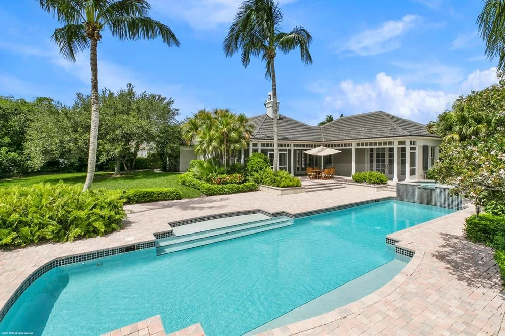 Unit for sale at 90 Caribe Way, Vero Beach, FL 32963