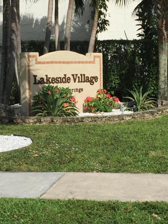 Unit for sale at 725 Lori Drive, Palm Springs, FL 33461