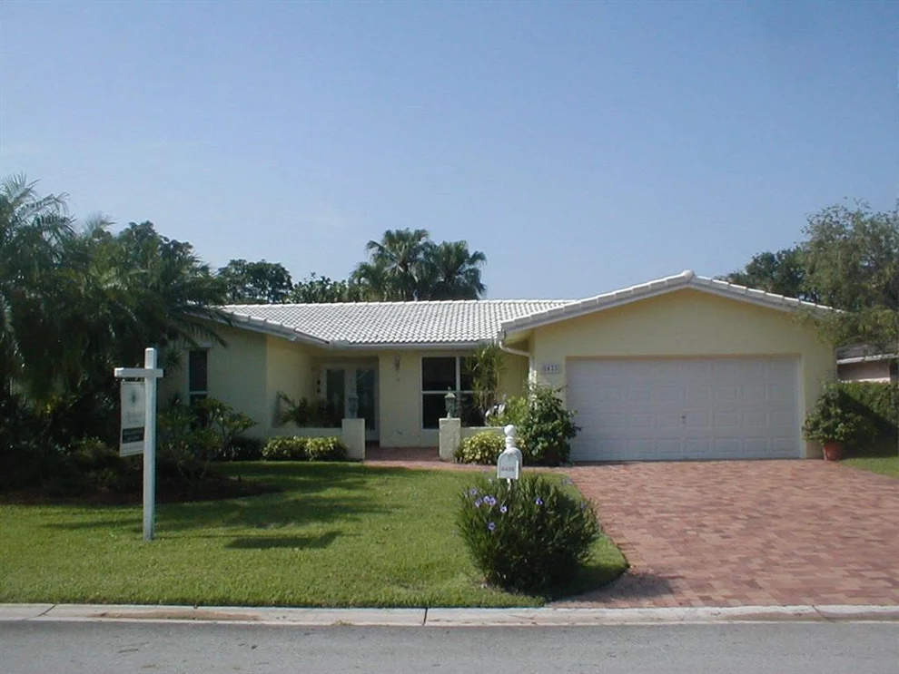 Unit for sale at 8422 NW 7th Street, Coral Springs, FL 33071