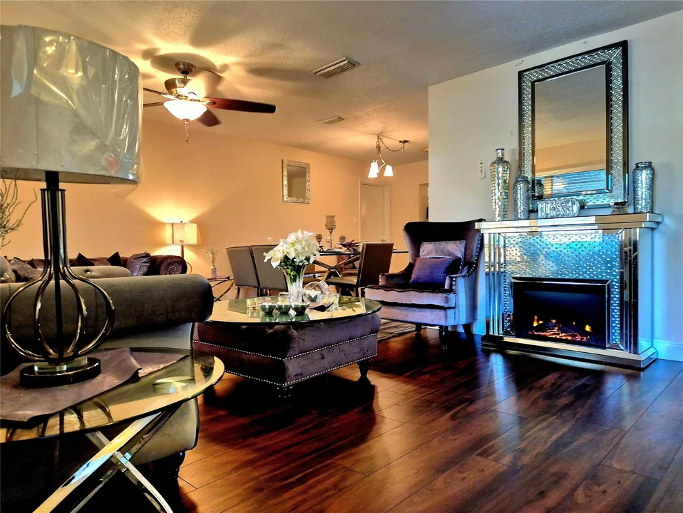 Unit for sale at 1390 NW 70th Lane, Margate, FL 33063