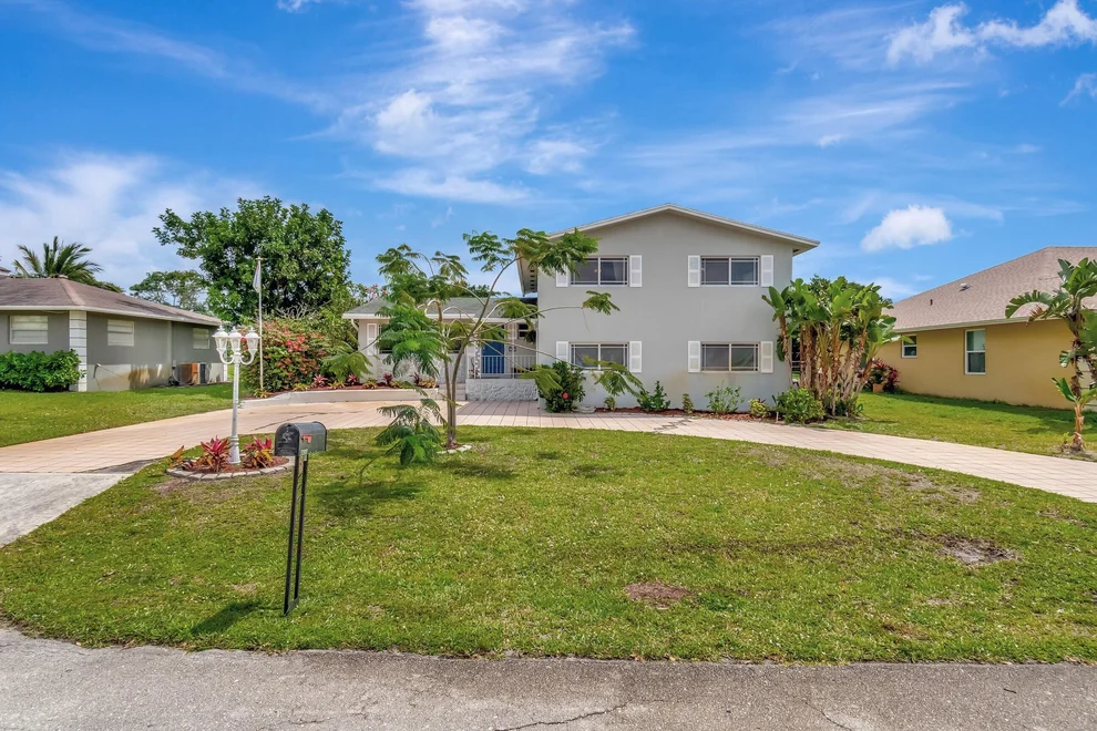 Unit for sale at 6630 N Plymouth Drive, Lake Worth, FL 33462