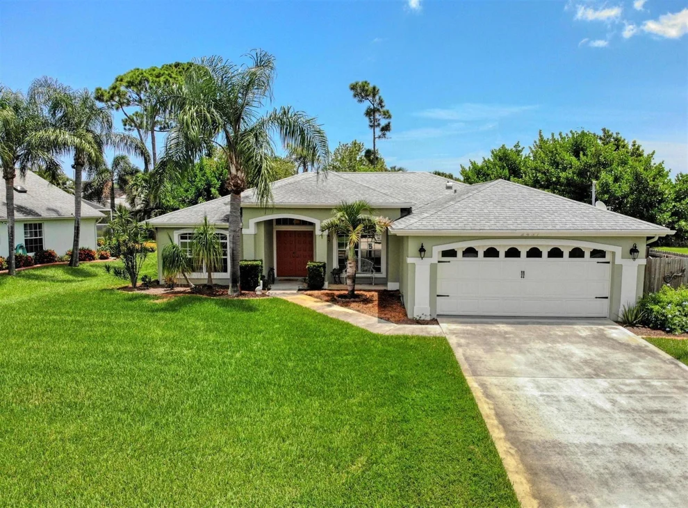Unit for sale at 2437 SE Wishbone Road, Port St Lucie, FL 34952
