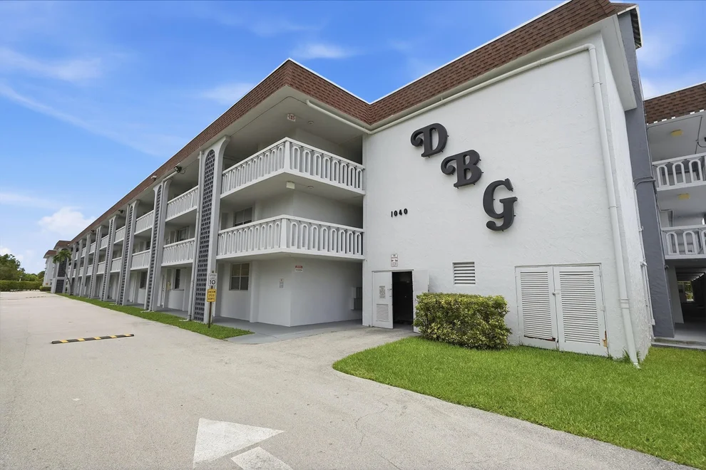 Unit for sale at 1040 SE 4TH Avenue, Deerfield Beach, FL 33441