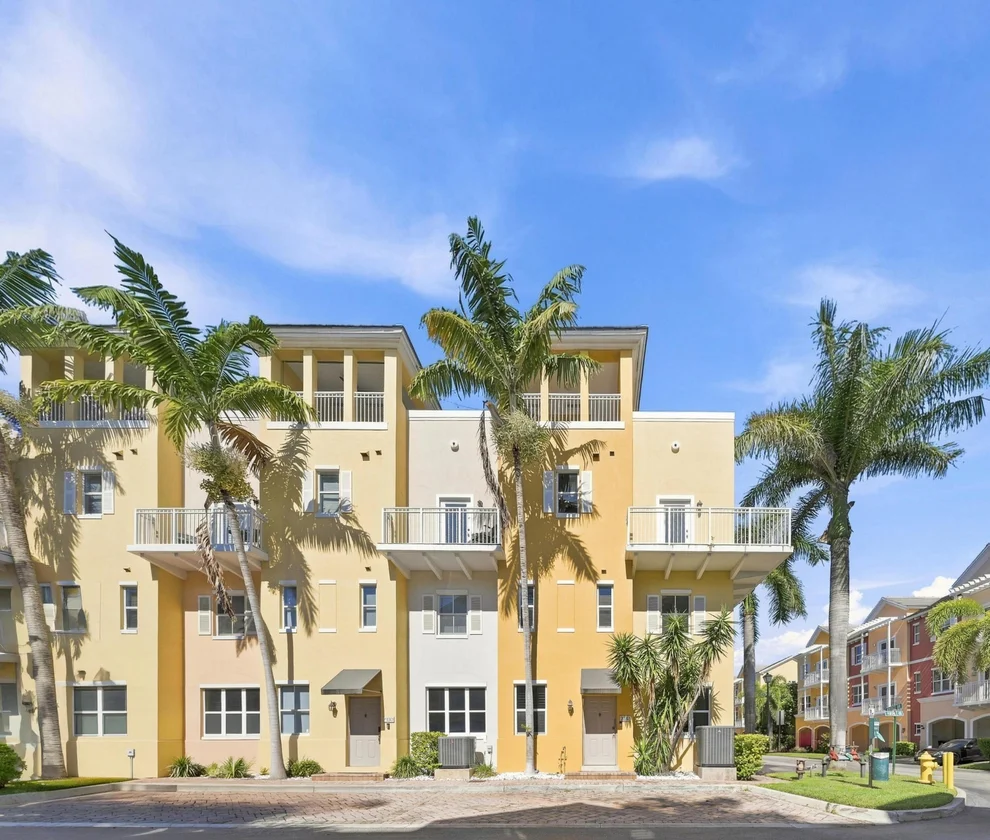 Unit for sale at 2332 Vintage Drive, Lighthouse Point, FL 33064