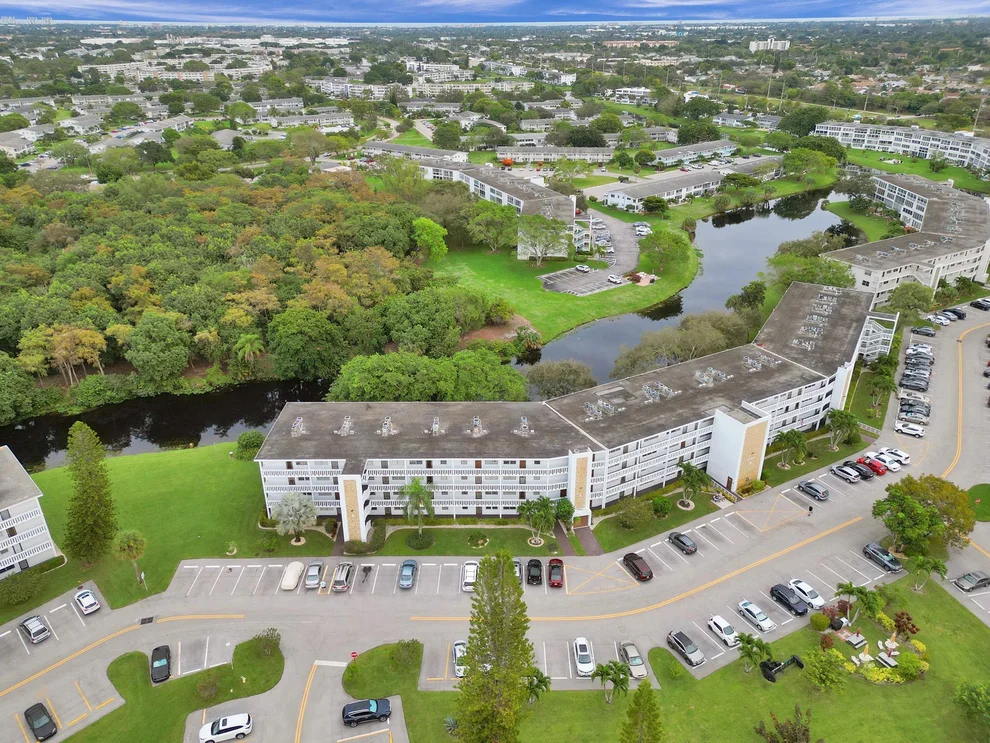 Unit for sale at 3025 Newport, Deerfield Beach, FL 33442