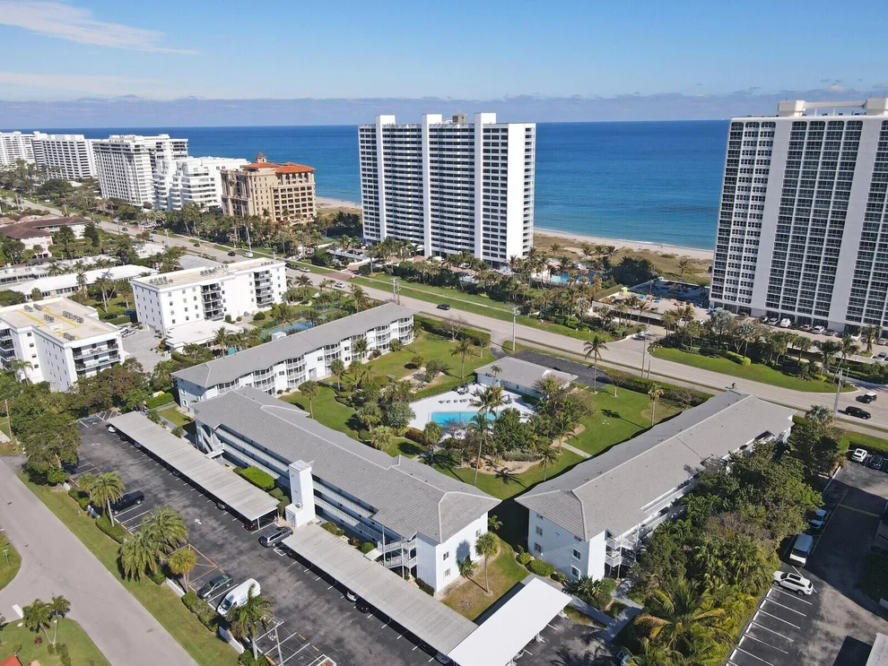 Unit for sale at 2760 Banyan Road, Boca Raton, FL 33432