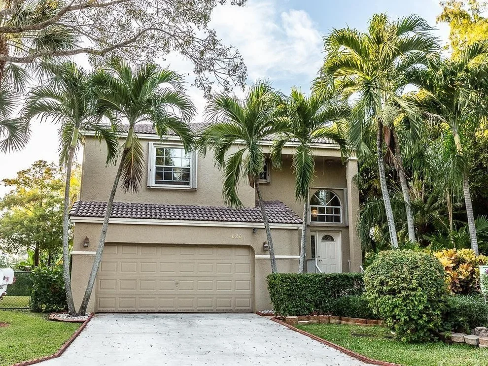 Unit for sale at 626 NW 87th Lane, Coral Springs, FL 33071