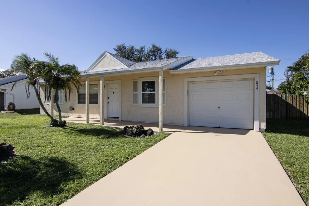 Unit for sale at 849 SW Amethist Terrace, Port St Lucie, FL 34953