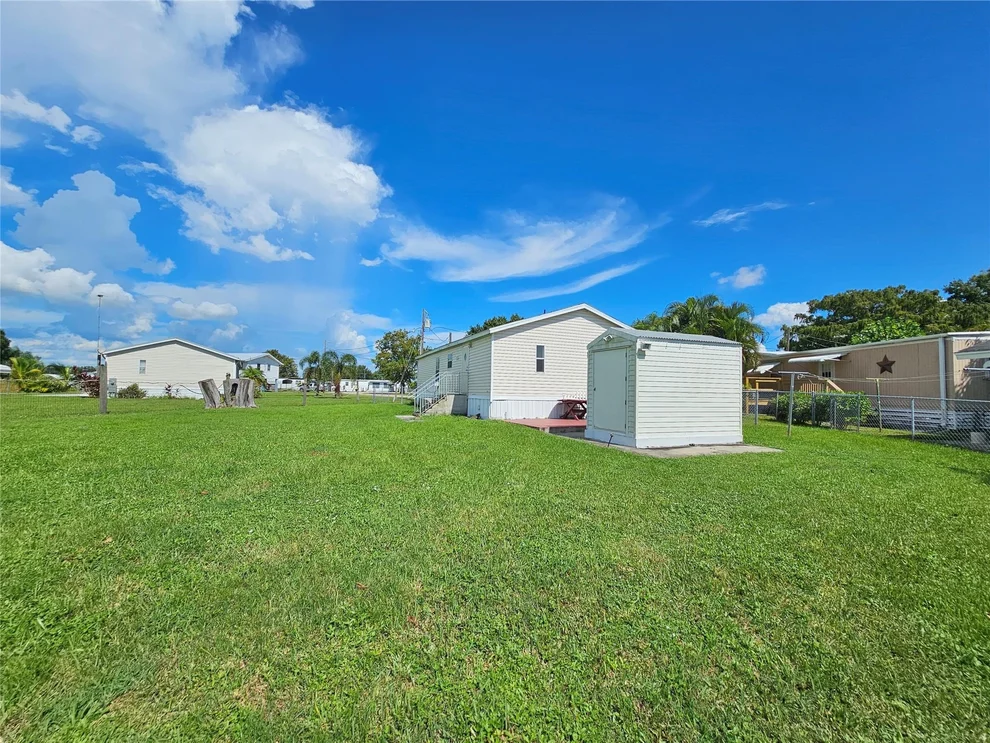 Unit for sale at 1039 Peach Lane, Okeechobee, FL 34974