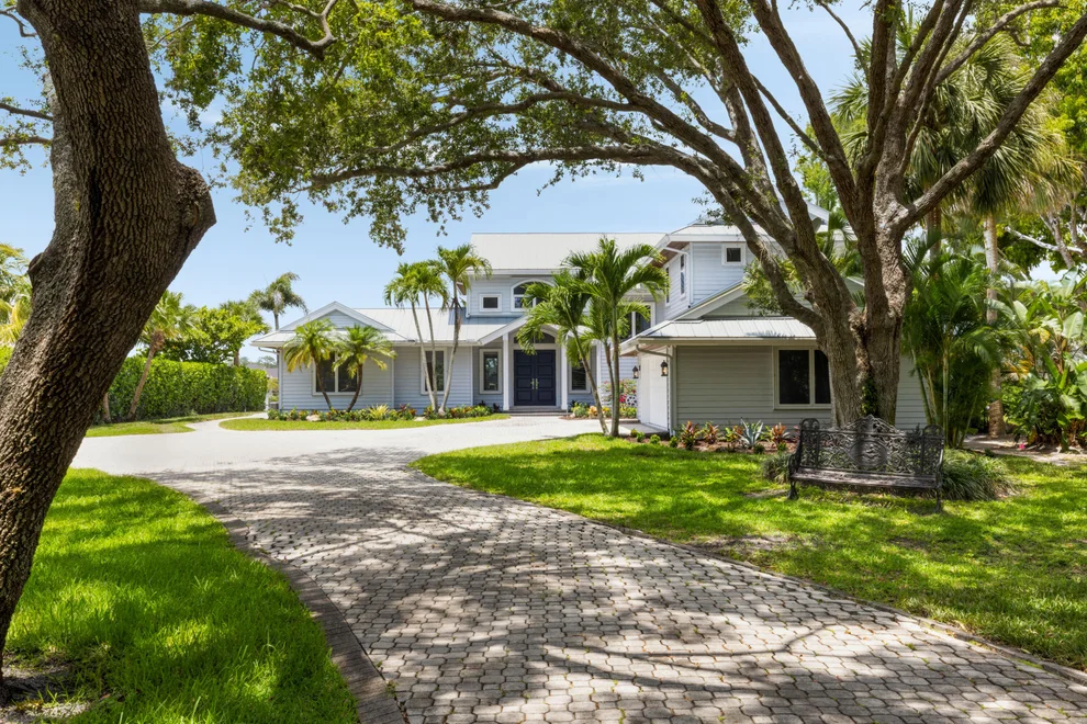 Unit for sale at 19100 SE County Line Road, Jupiter, FL 33469