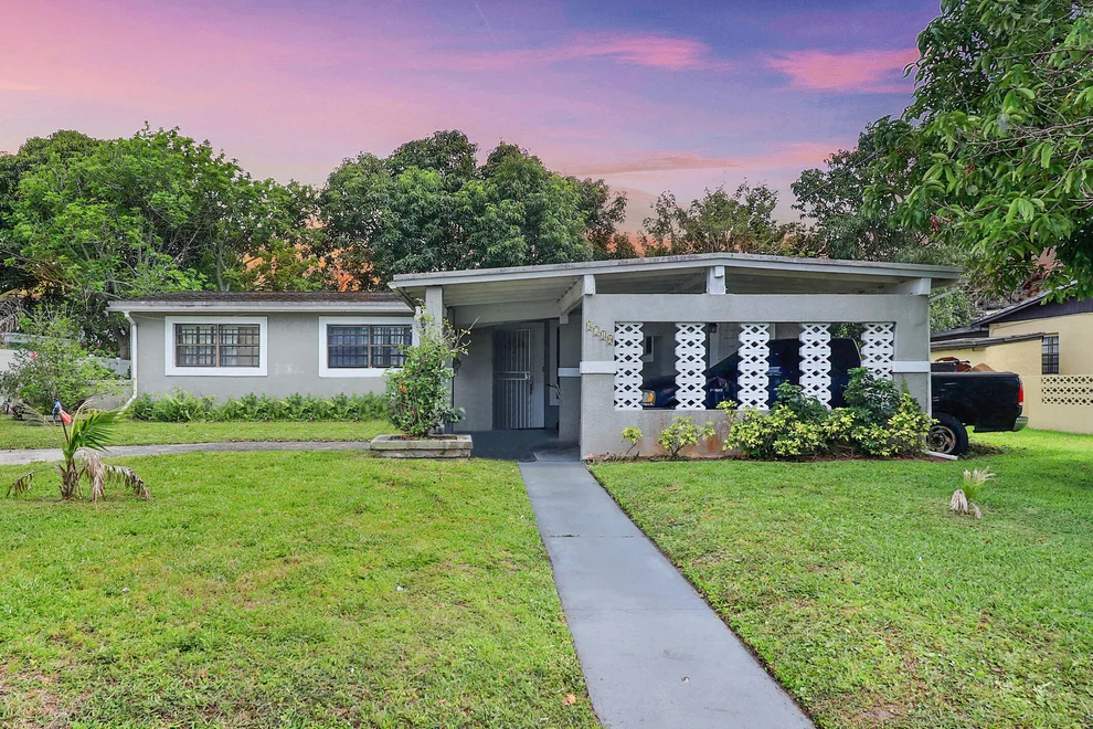 Unit for sale at 4710 NW 11th Place, Lauderhill, FL 33313
