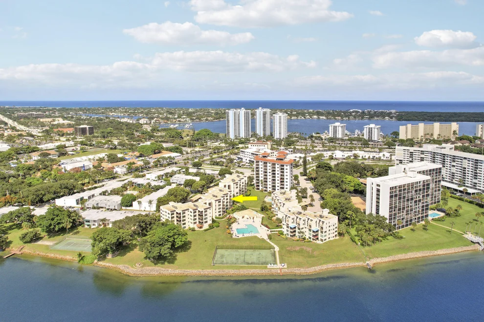 Unit for sale at 372 Golfview Road, North Palm Beach, FL 33408