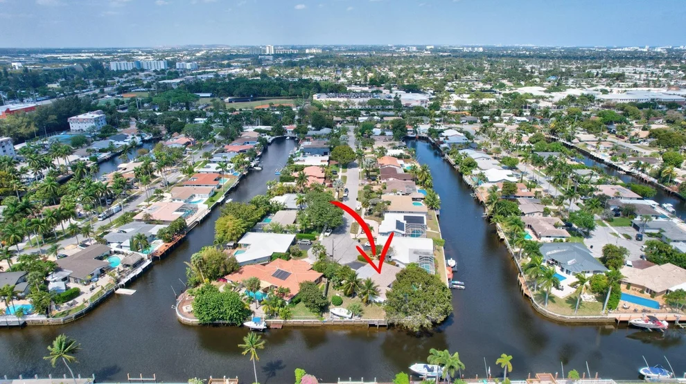 Unit for sale at 5800 NE 14th Way, Fort Lauderdale, FL 33334