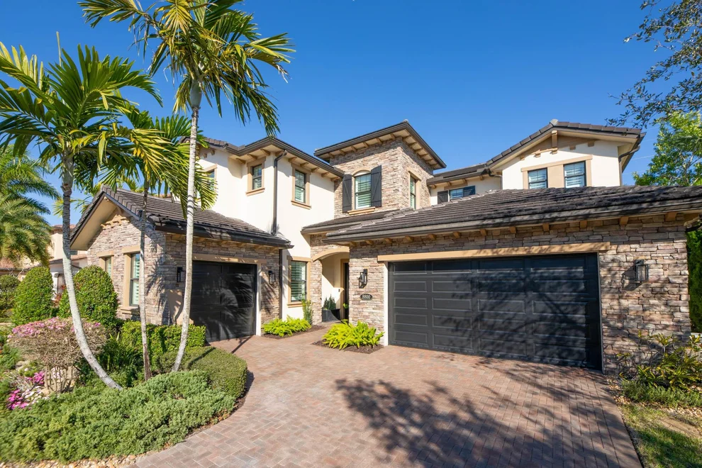 Unit for sale at 8800 Watercrest Circle, Parkland, FL 33076