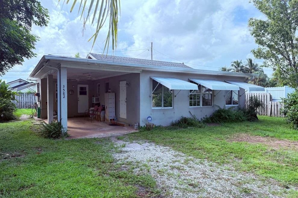 Unit for sale at 3582 Davis Road, Palm Springs, FL 33461