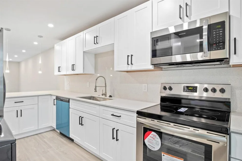 Unit for sale at 1020 Silk Oak Terrace, Delray Beach, FL 33445