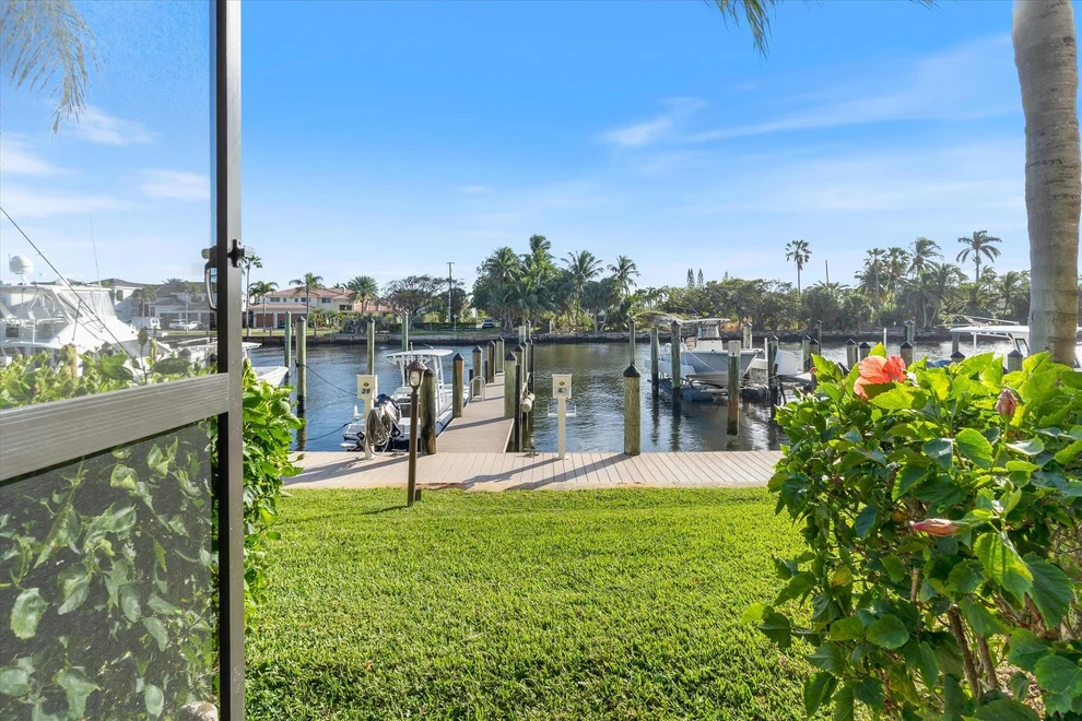 Unit for sale at 270 Captains Walk, Delray Beach, FL 33483