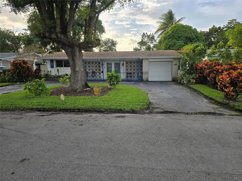 Unit for sale at 2410 Riviera Drive, Miramar, FL 33023