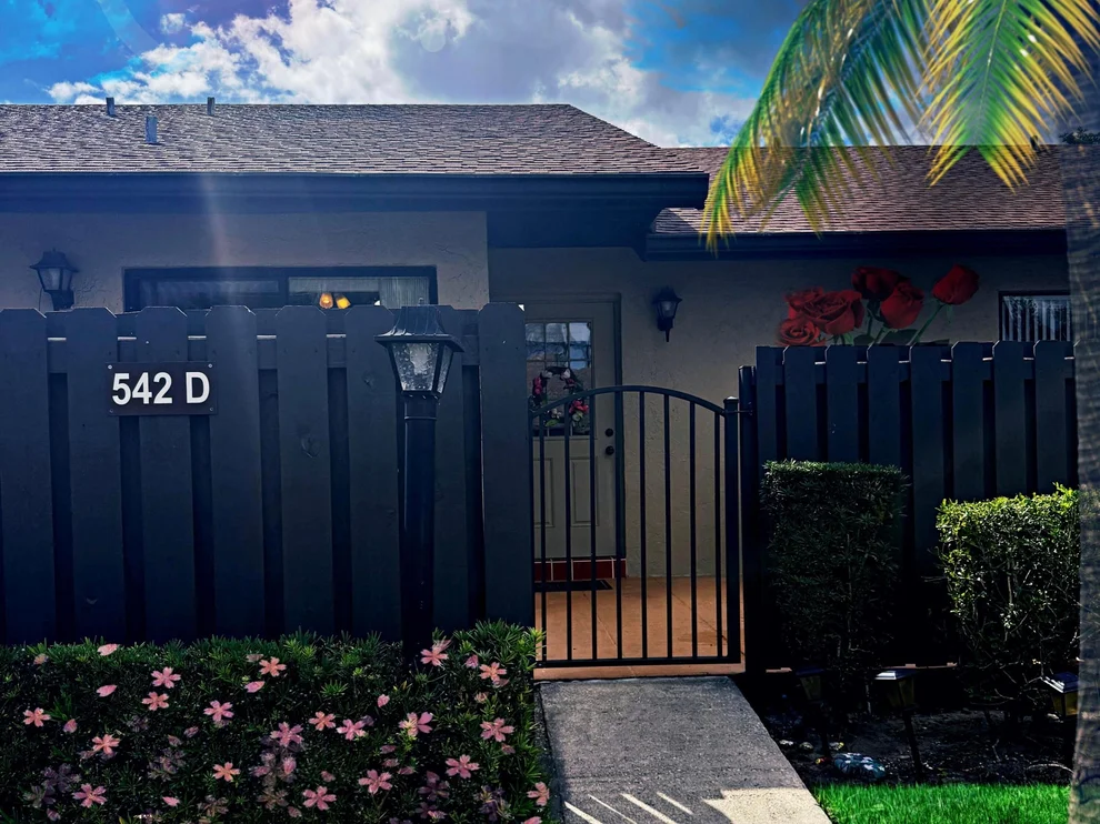 Unit for sale at 542 Shady Pine Way, Greenacres, FL 33415
