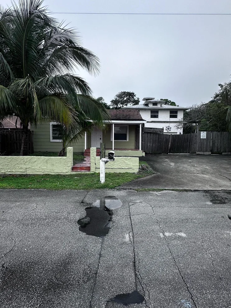 Unit for sale at 130 NE 4th Avenue, Boynton Beach, FL 33435
