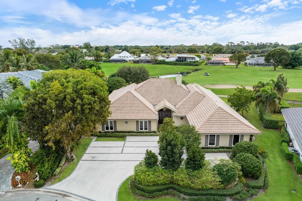 Unit for sale at 121 Turnberry Drive, Atlantis, FL 33462