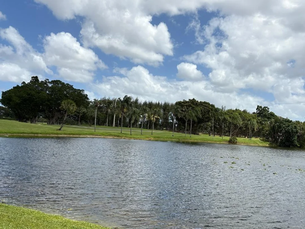 Unit for sale at 9400 N Hollybrook Lake Drive N, Pembroke Pines, FL 33025