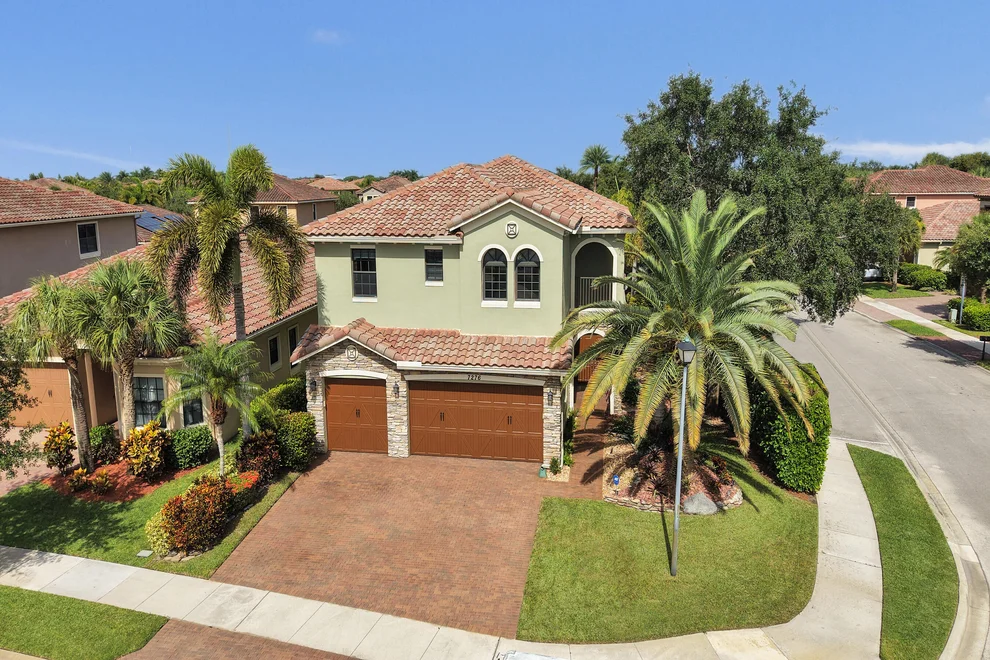 Unit for sale at 7276 NW 112th Way, Parkland, FL 33076