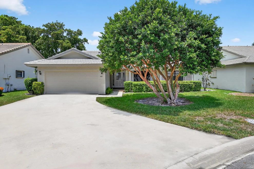 Unit for sale at 6581 Casabella Lane, Boca Raton, FL 33433