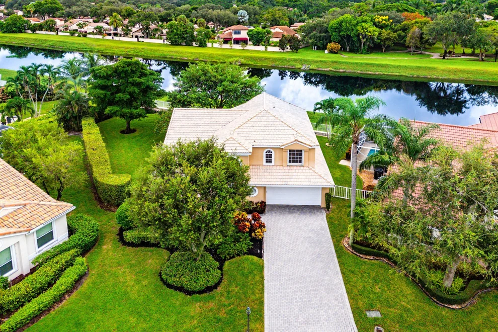 Unit for sale at 23350 Torre Circle, Boca Raton, FL 33433