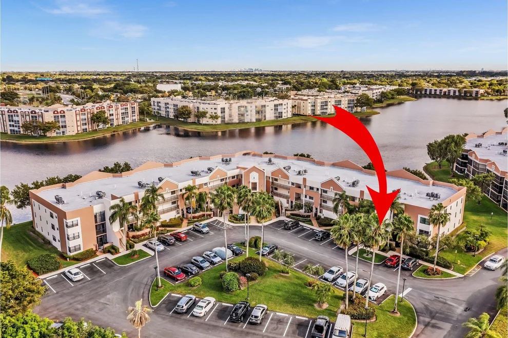Unit for sale at 7624 Fairfax Drive, Tamarac, FL 33321