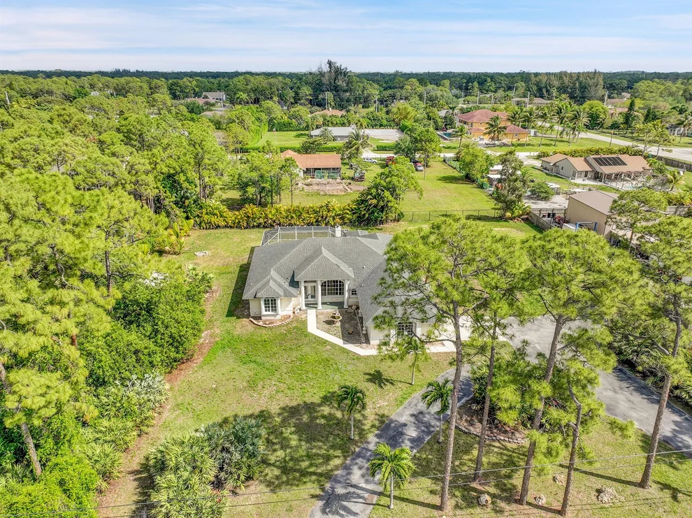 Unit for sale at 14541 68th Street N, Loxahatchee, FL 33470