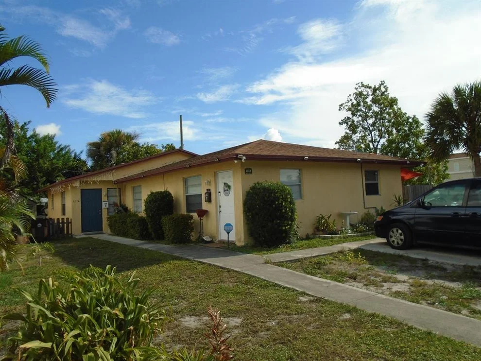 Unit for sale at 425 Malverne Road, West Palm Beach, FL 33405
