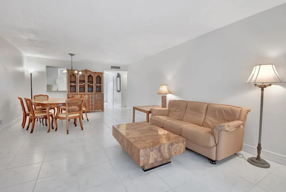 Unit for sale at 14701 Cumberland 205 Drive, Delray Beach, FL 33446