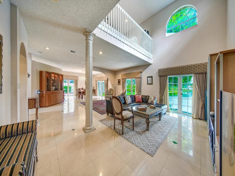 Unit for sale at 770 NW 135 Way, Plantation, FL 33325
