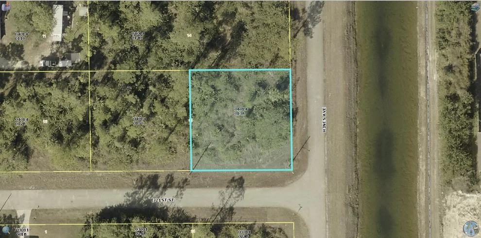 Unit for sale at 4507 E 21st Street, Alva, FL 33920