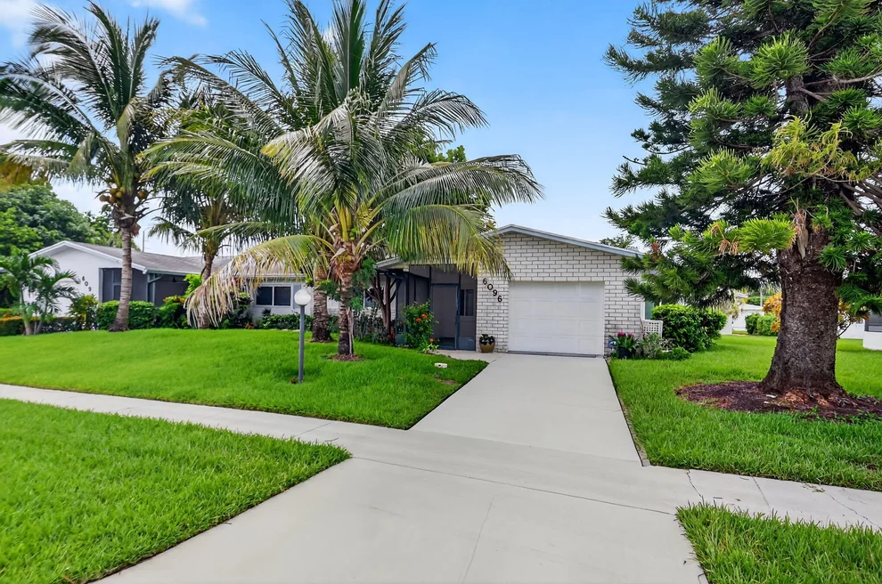 Unit for sale at 6096 Dusenburg Road, Delray Beach, FL 33484