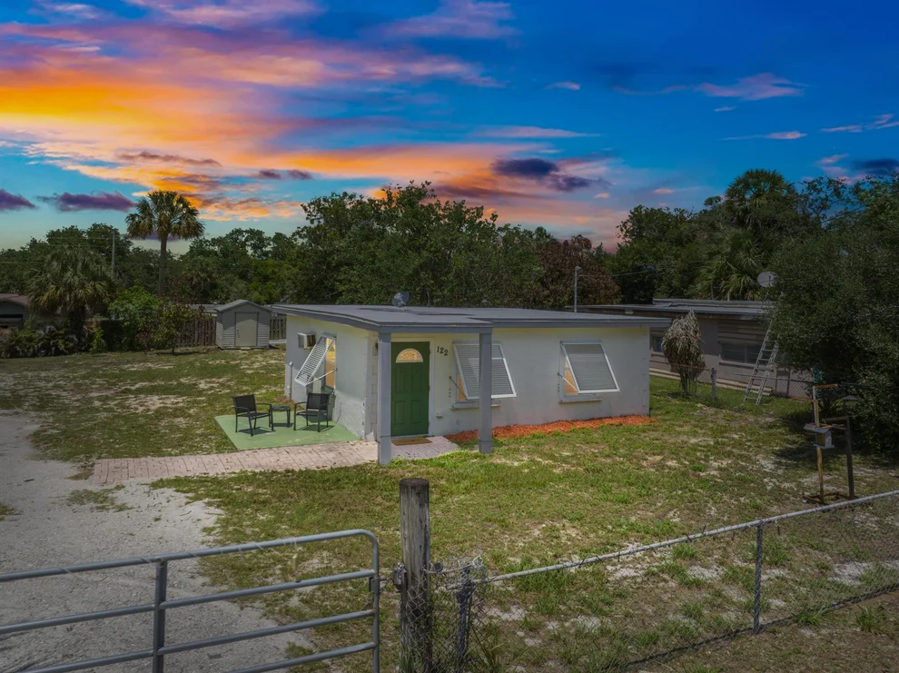 Unit for sale at 122 Julian Drive, Fort Pierce, FL 34946
